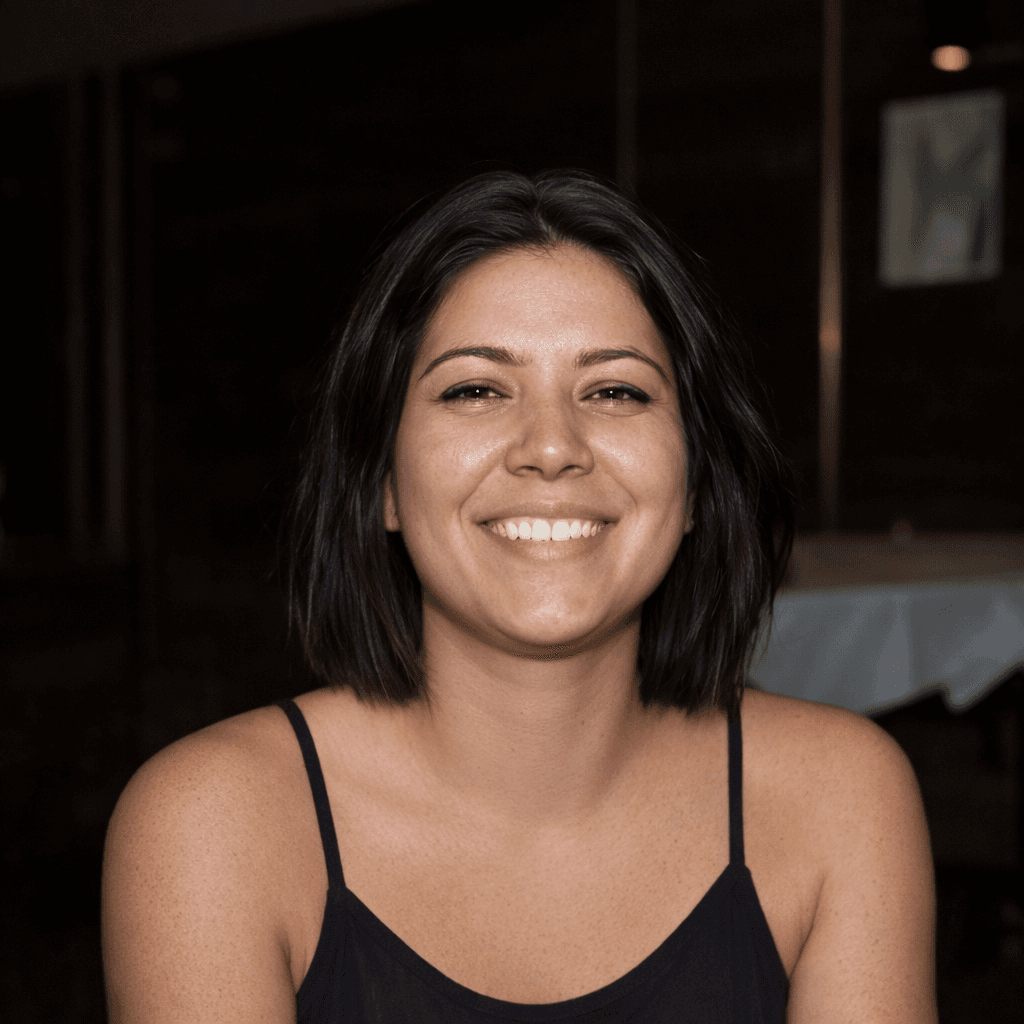 Lynell Photo - Lynell