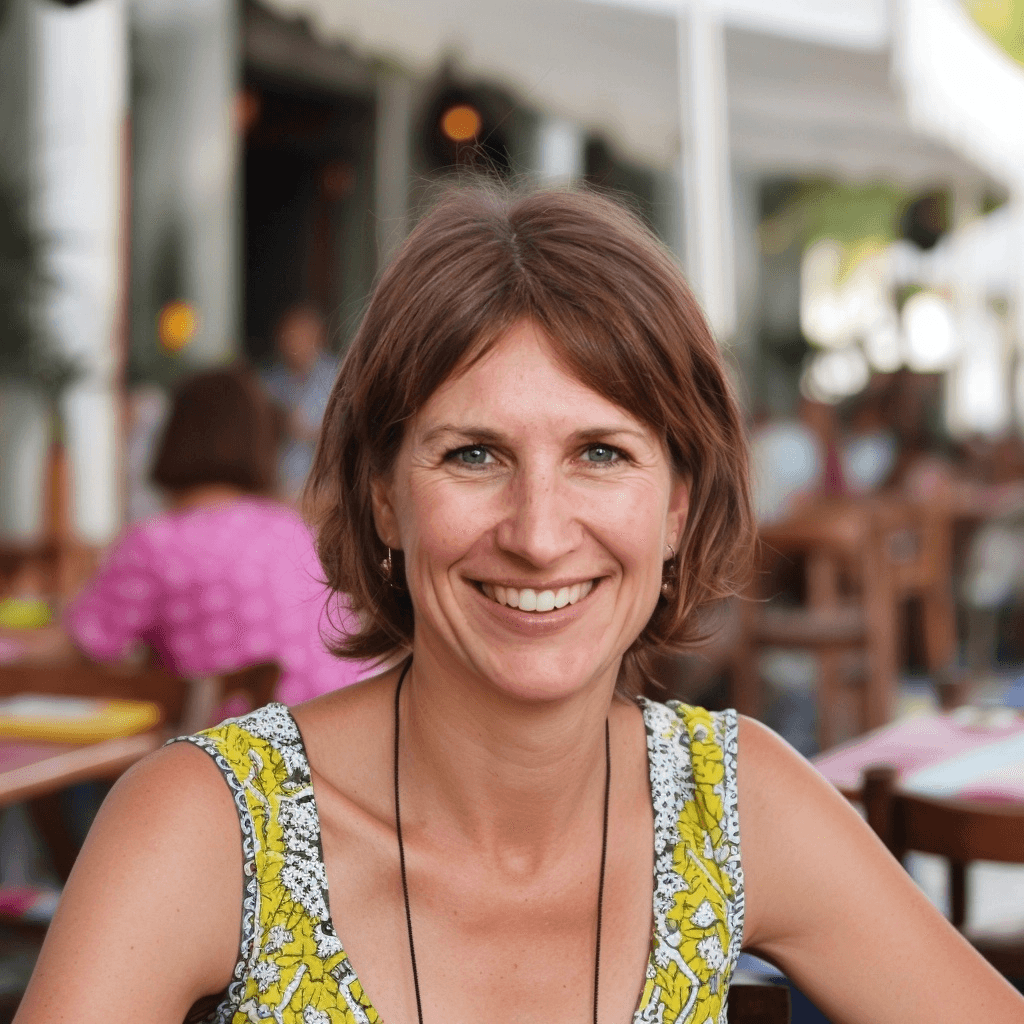 Medium_Meggy Photo - Medium_Meggy