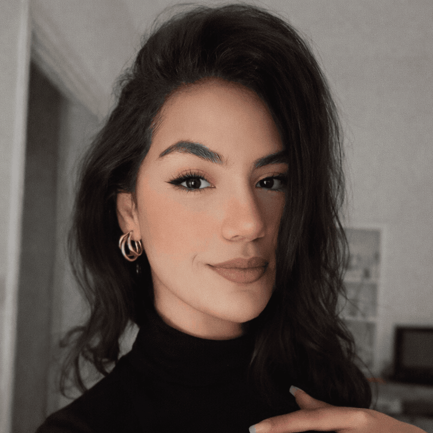 Serafina Luzia Photo - Serafina Luzia