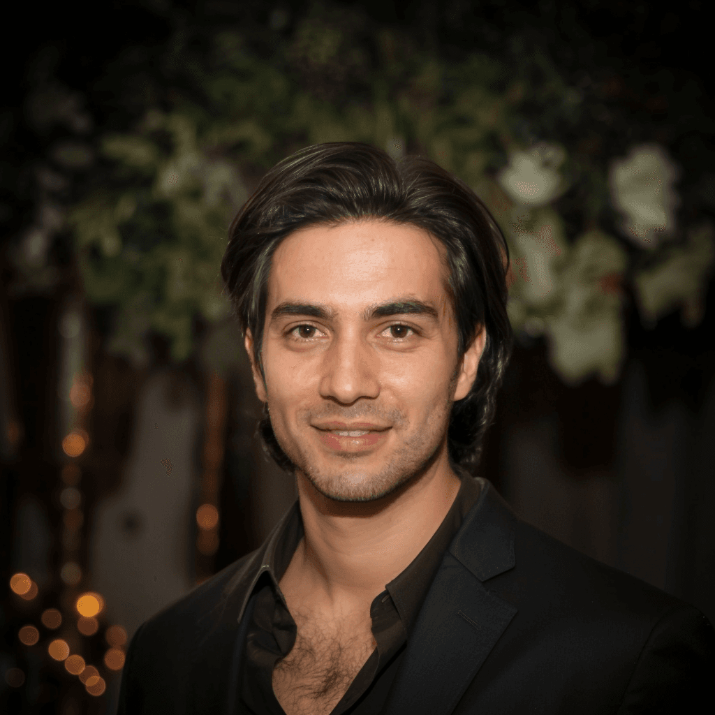 Mystic Elian Photo - Mystic Elian