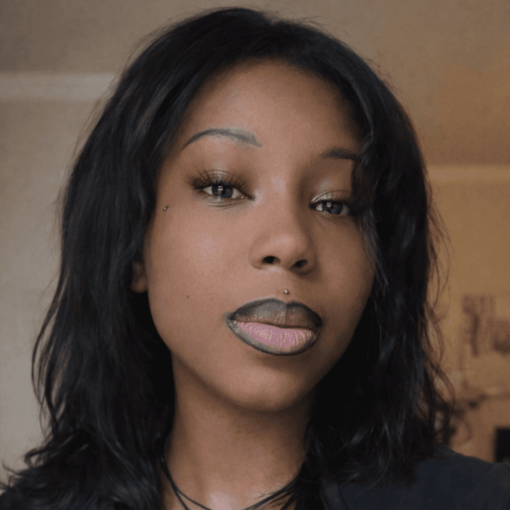 Psychic Isabella Photo - Psychic Isabella