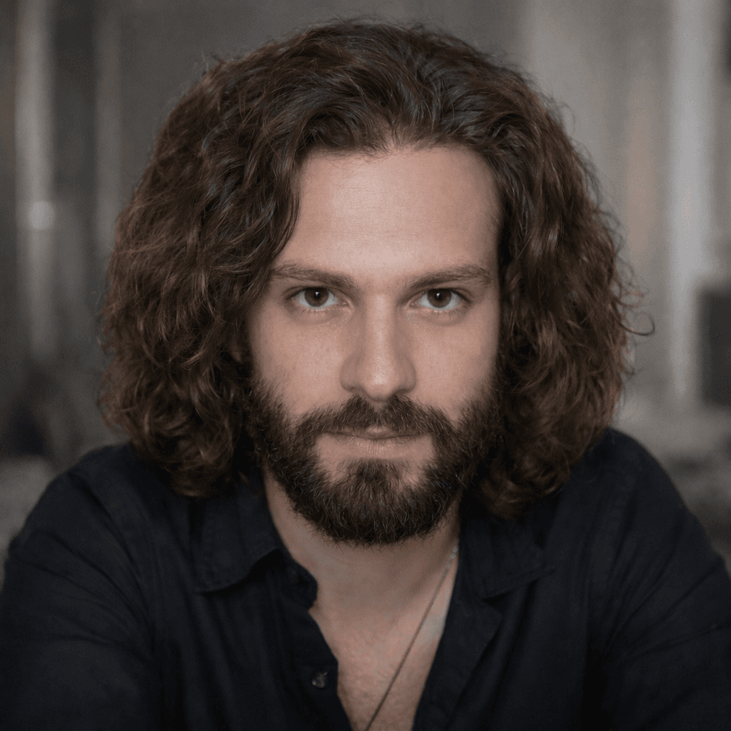 Esoteric Max Photo - Esoteric Max