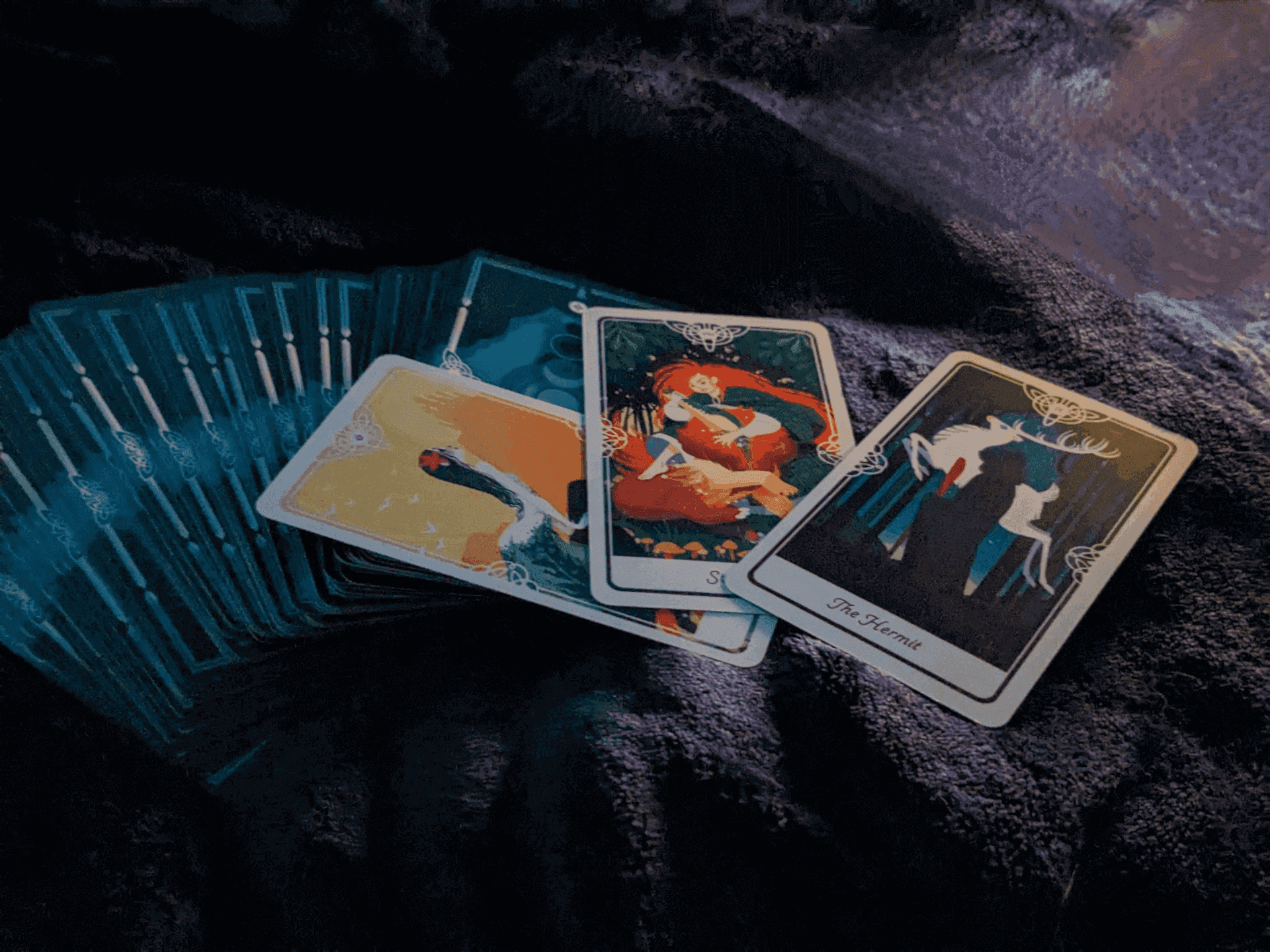 A tarot spread for new romantic love Photo - A tarot spread for new romantic love